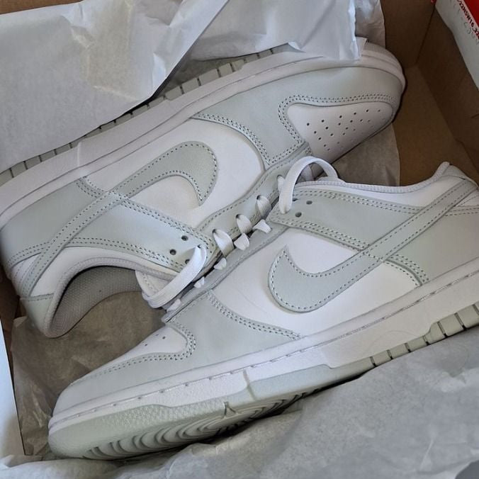 Nike Dunk Low Photon Dust (W)