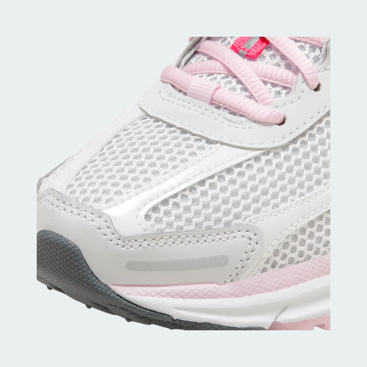 Nike zoom vomero 5 520 pack white pink