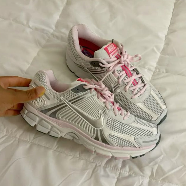Nike zoom vomero 5 520 pack white pink