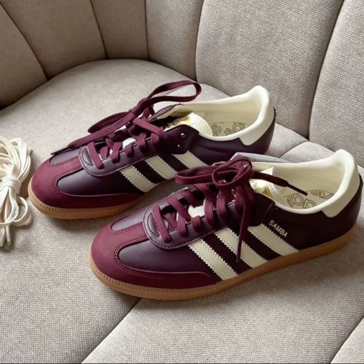 Adidas Samba OG Maroon Gold Metallic W